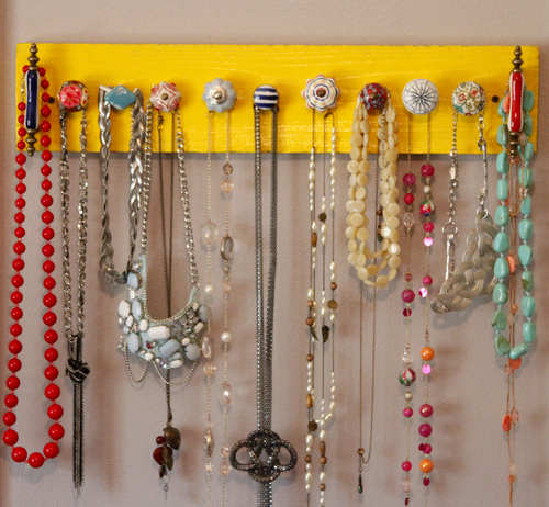 pinterest, knobs, necklaces, pallet, DIY, craft, yellow, jewlery, challenge